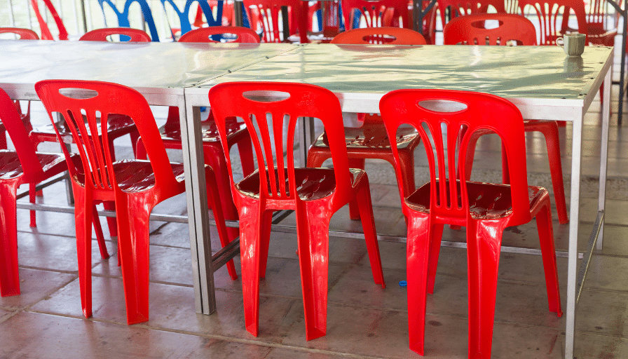 How To Clean Plastic Dining Chairs